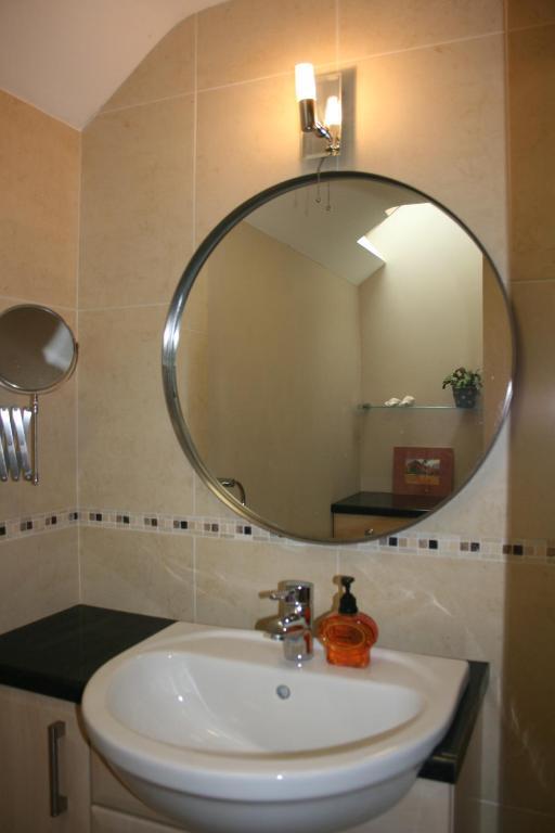 Hector'S Barn Apartments At Rosewood House Taunton Ruang foto